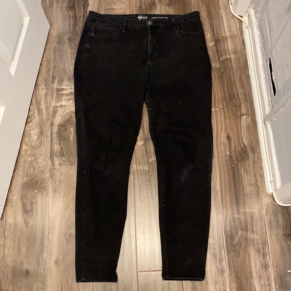 Style & Co Black Curvy Skinny Jean Sz 12